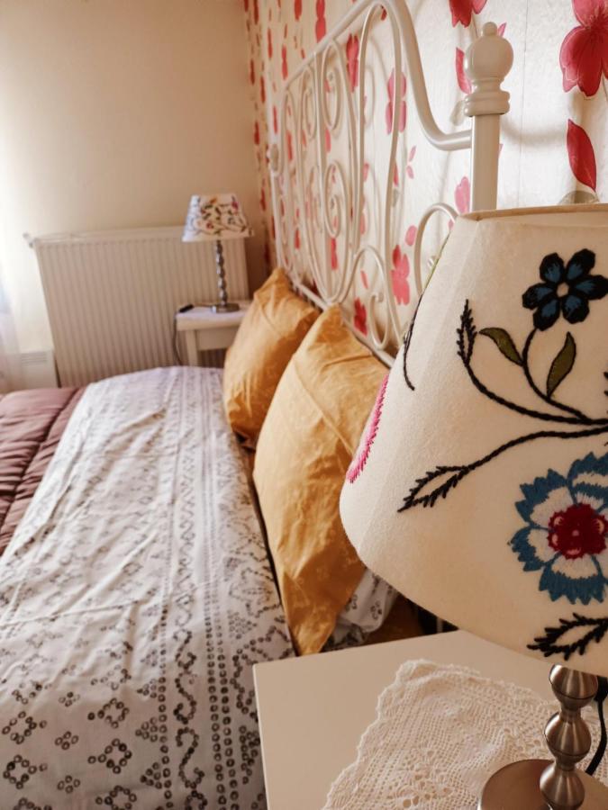 Village House Grevena Luaran gambar