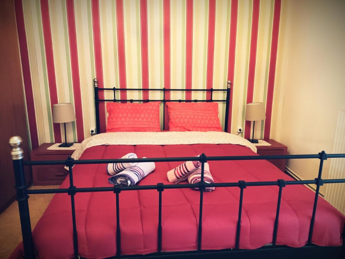 Village House Grevena Luaran gambar